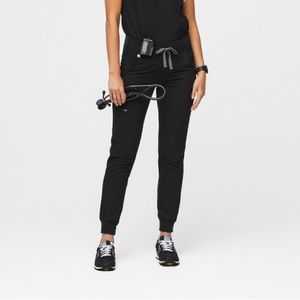 Women’s Figs Zamora Jogger Scrub bottoms size M TALL